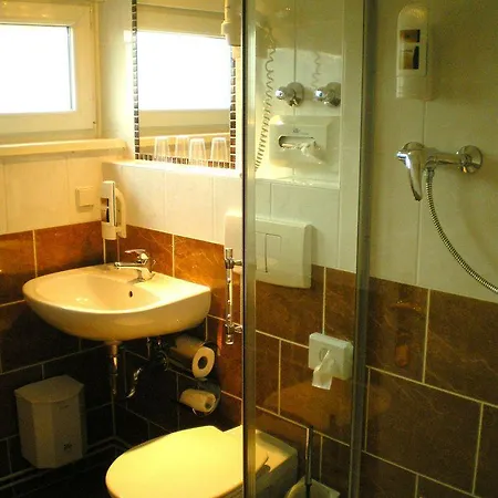 Guest house City Sanader 2*