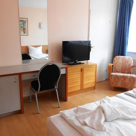 Pensjonat City Sanader