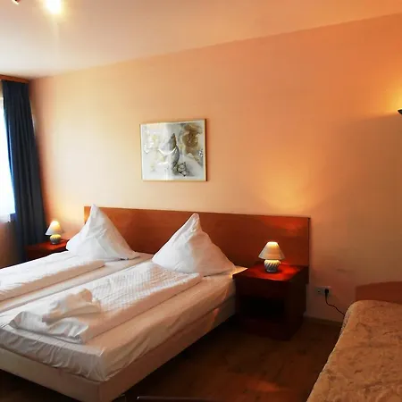 City Sanader 2*